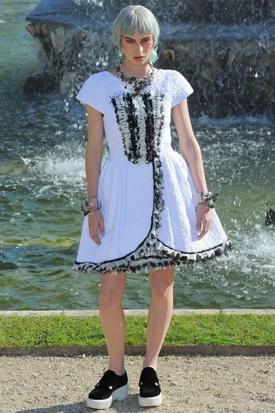 Look 53